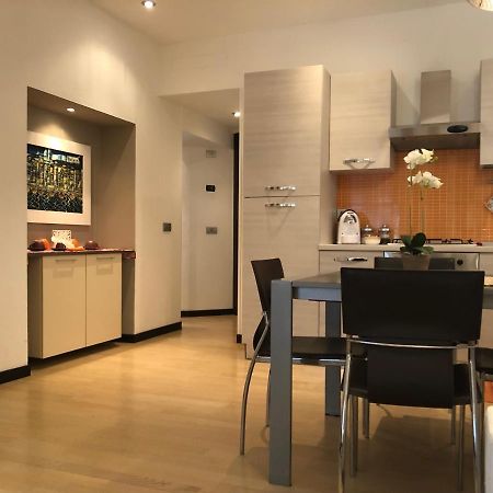 פורטו ונרה Onde House Casa Vacanze Le Grazie מראה חיצוני תמונה