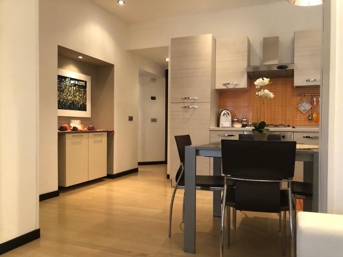 פורטו ונרה Onde House Casa Vacanze Le Grazie מראה חיצוני תמונה