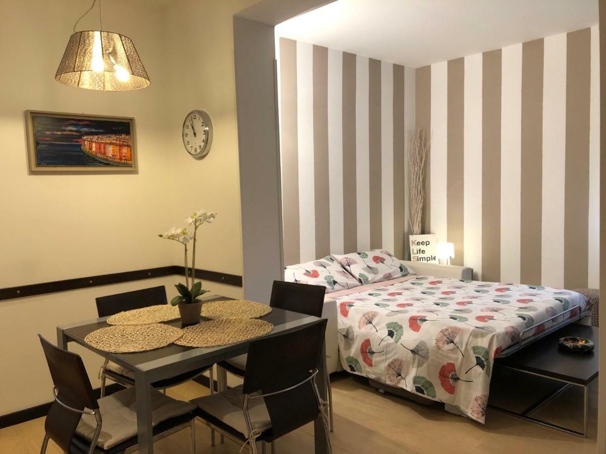 פורטו ונרה Onde House Casa Vacanze Le Grazie מראה חיצוני תמונה